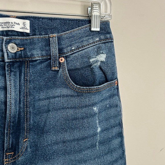Abercrombie & Fitch 90s Straight Ultra High Rise Jeans Size 27/4 - Picture 2 of 7